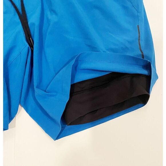 Lululemon Mens XL Short with Liner Blue sweat wicking stretch - Picture 3 of 4
